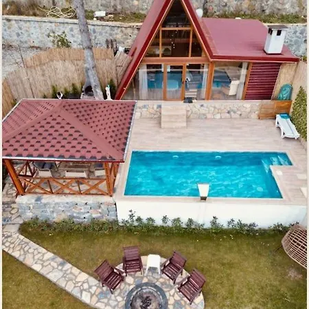 בית נופש Sapanca Seyrusefa *